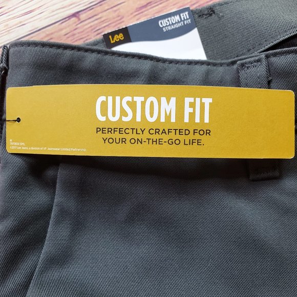 Lee Straight Fit Trouser Dress Pants Size 32 X 32